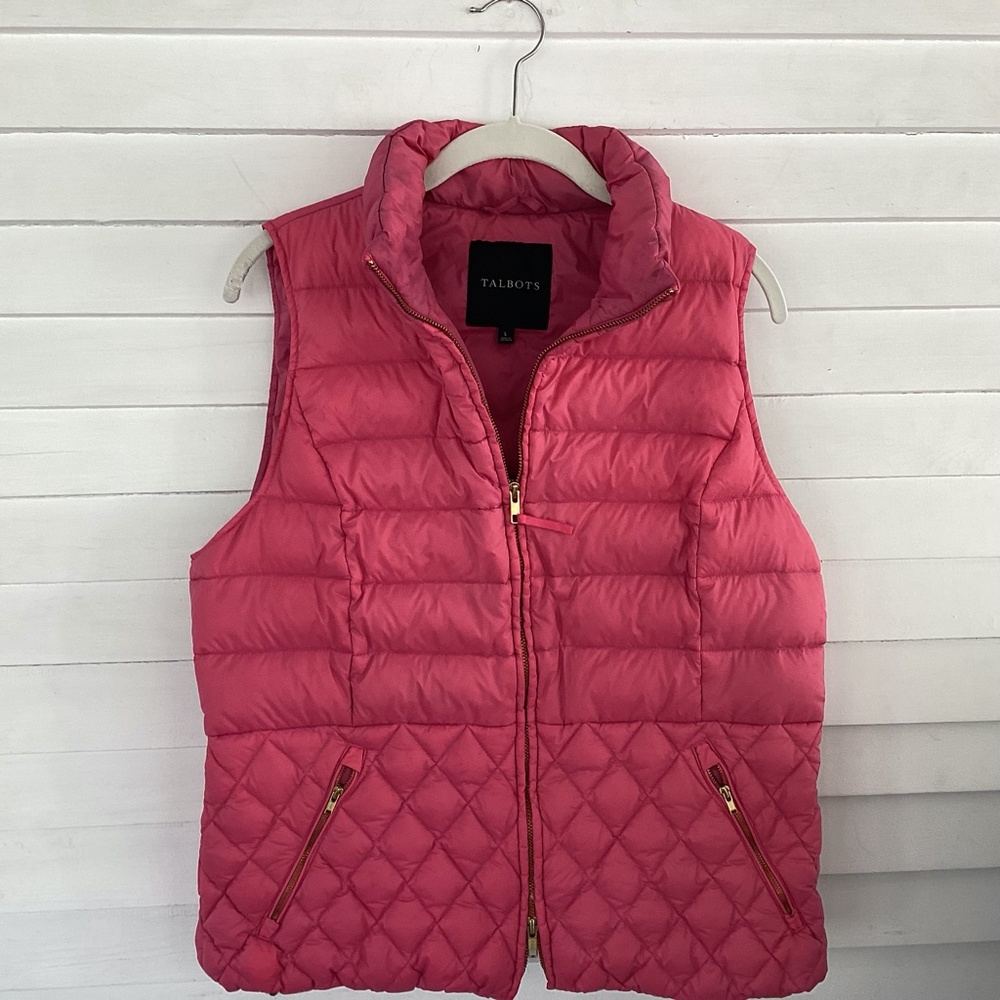 Talbots Quilted Vest Size Large in warm pink